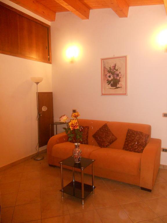 Giardino Del Sole Apartment Taormina Ngoại thất bức ảnh