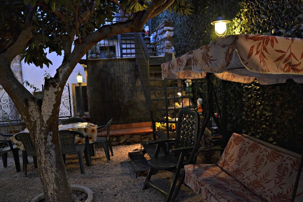 Giardino Del Sole Apartment Taormina Ngoại thất bức ảnh
